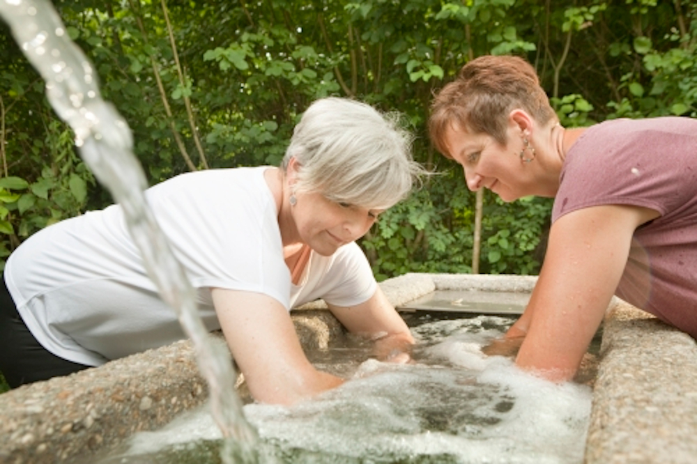 Die Renaissance der Heilkraft von Wasser, Natur und Bewegung an frischer Luft