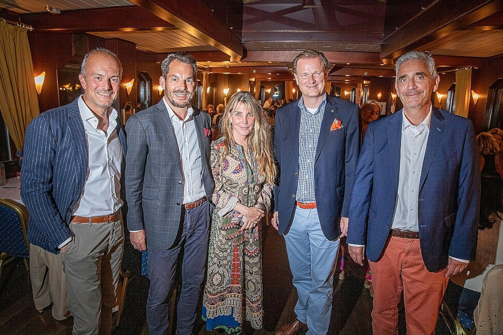 Schiffahrt mit Aussicht