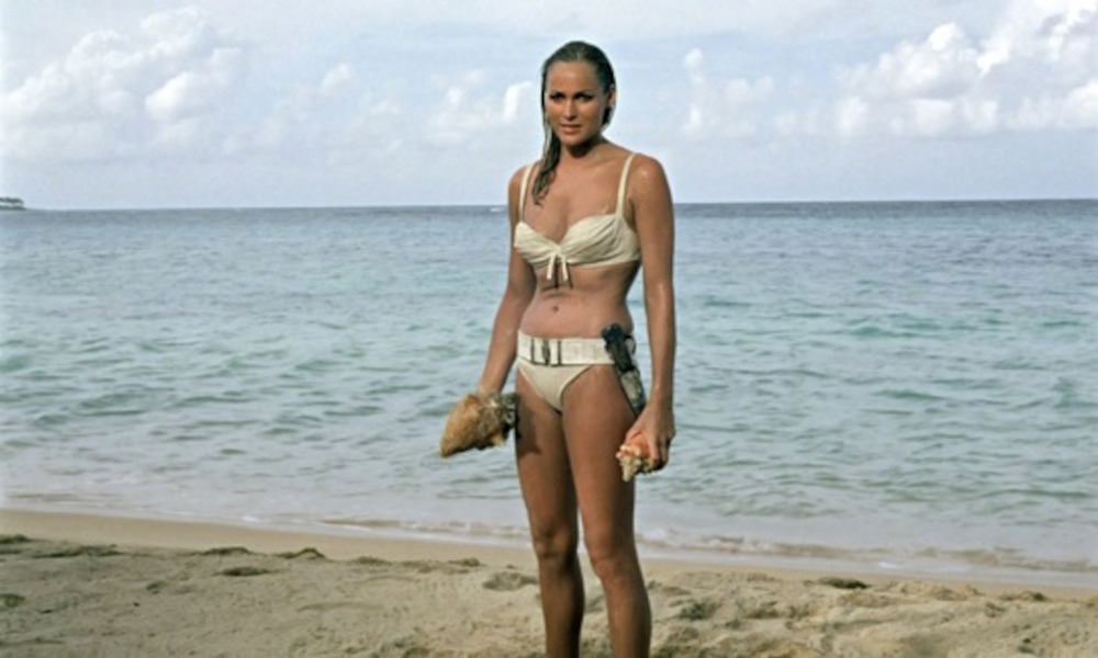 Die erbitterte Schlacht des BikiniARTmuseums um den Ursula Andress Bond Bikini