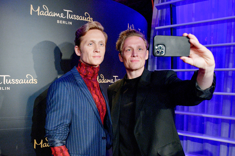 Schauspieler Matthias Schweighöfer bekommt neue Wachsfigur bei Madame Tussauds