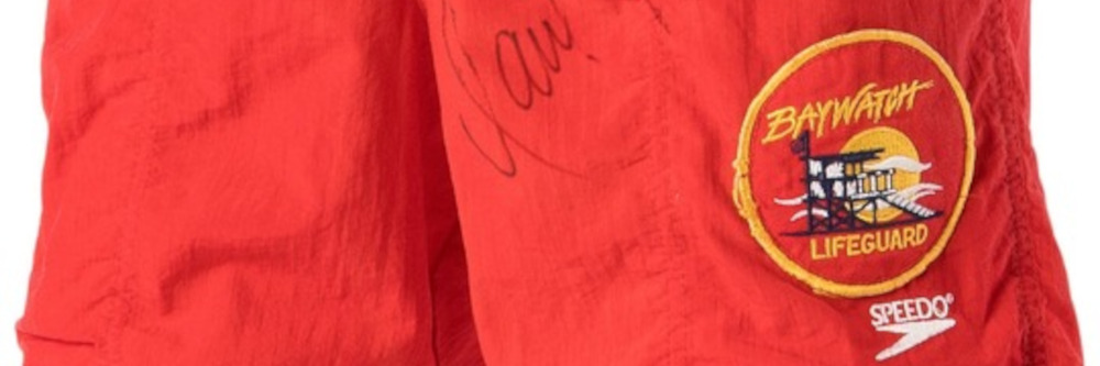 Baywatch-Badehose von David Hasselhoff versteigert