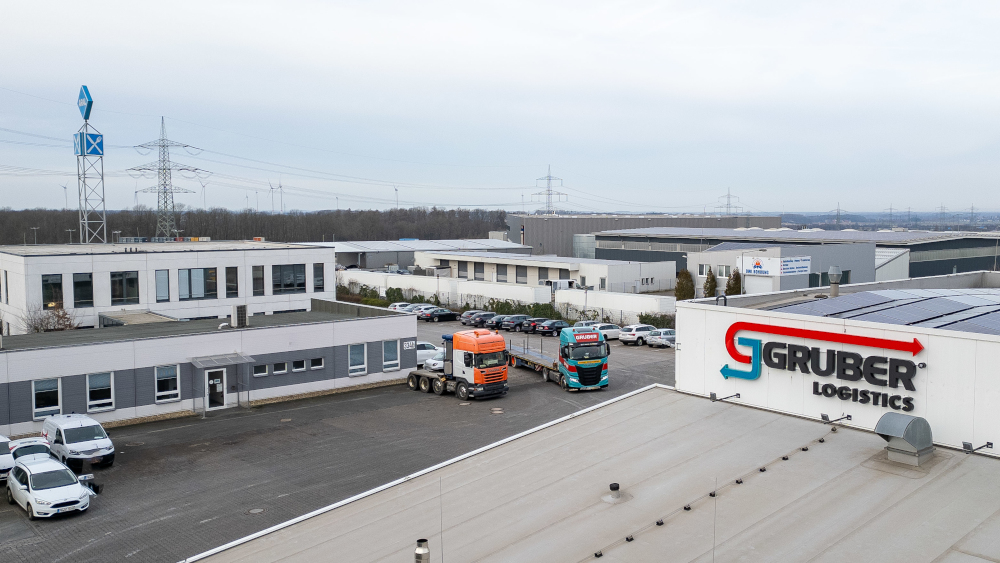 Gruber Logistics steuert seine erfolgreichen Geschäfte in Deutschland aus dem Hauptsitz in Paderborn, der sich in der Borchenerstraße 334 befindet ©Gruber Logistics