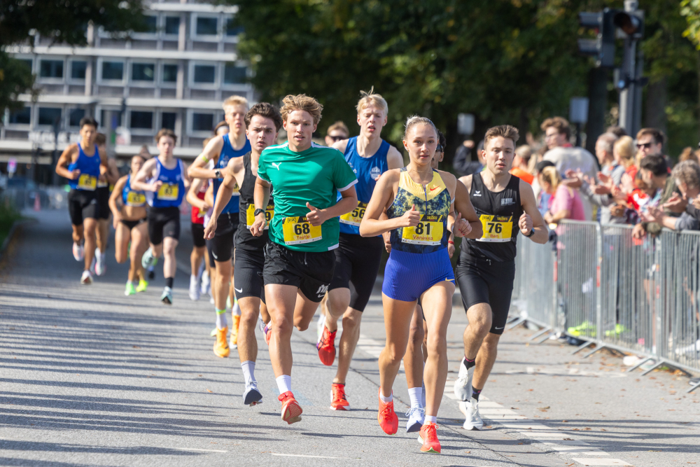 Vanessa Mikitenko auf dem Weg zum Gesamtsieg
