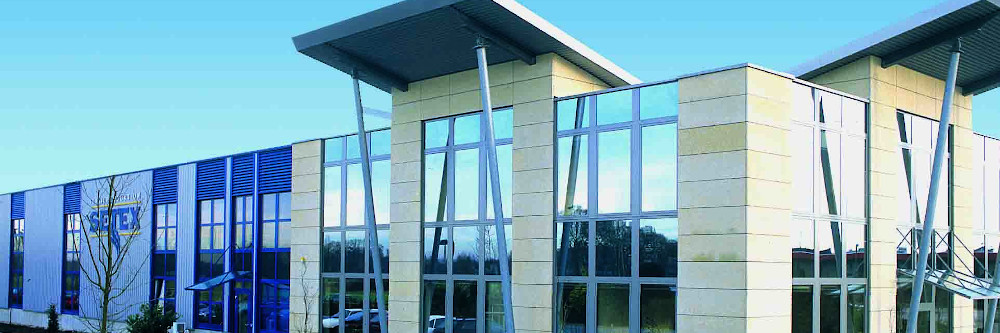 Pariser Triumphbogen wird verhüllt: Der Stoff der Träume kommt aus dem Münsterland