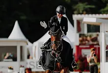 Linda Weiß und die Stute Viva Diamond