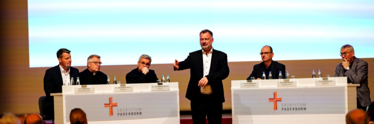 Zwischen 200 und 500 Interessierte