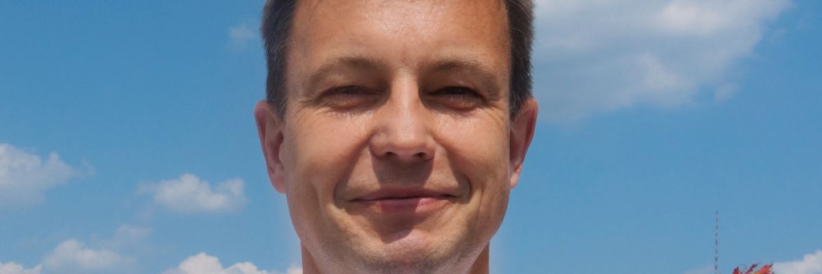 Carsten Sellmer arbeitet seit mehr als 25 Jahren bei der IDEAL. Als Chief Underwriter ist er für die Inhalte der Risikoprüfung und Bewertung von Krankheiten verantwortlich. 