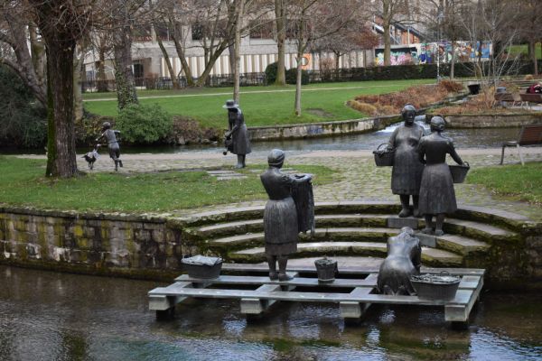 Waschfrauen an der Pader ©Gerald Kaufmann