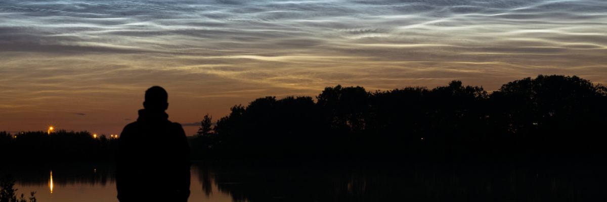 m Juni und Juli kann man Leuchtende Nachtwolken beobachten ©WetterOnline