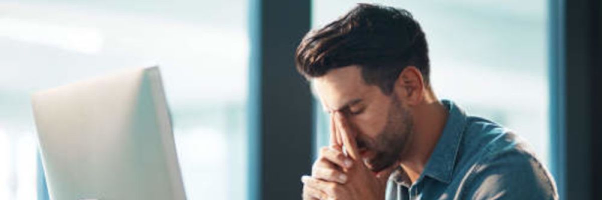 Die Johannesbad Fachklinik Furth im Wald unterstützt und begleitet Unternehmen seit vielen Jahren mit Schulungen, Seminartagen, Workshops, Impulsvorträgen, Webinaren und individuellen Angeboten dabei, die betriebliche Suchtprävention zu stärken. Foto: Adobe Stock