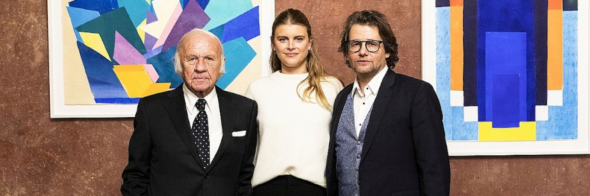 v.l.n.r. Heinz Mack, Valeria Maria Mack, Dirk Geuer – Rechte: Galerie Geuer&Geuer, ©Julia Carola Pohle