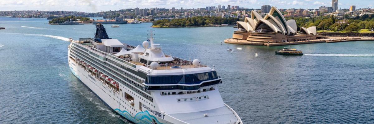 Norwegian Spirit im Hafen Sydney