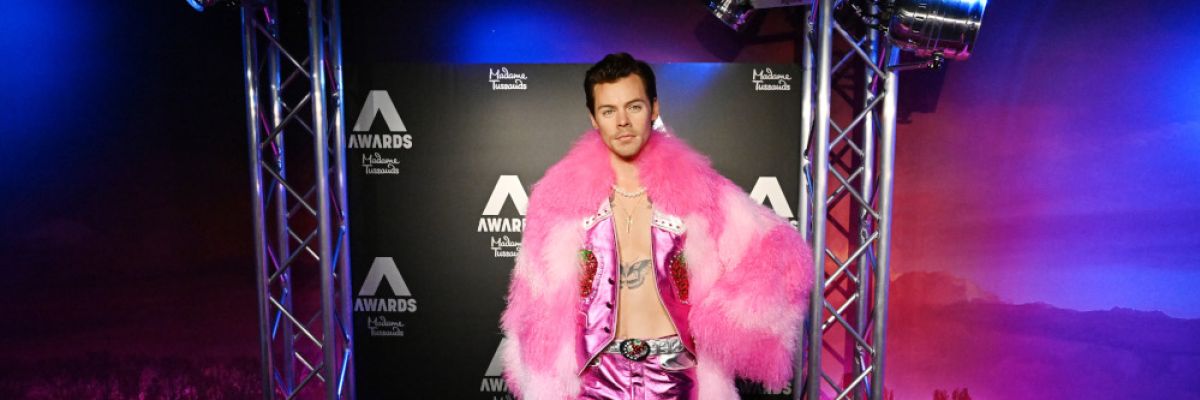 Pretty in Pink: Harry Styles zog als Wachsfigur heute ins Madame Tussauds Berlin ein