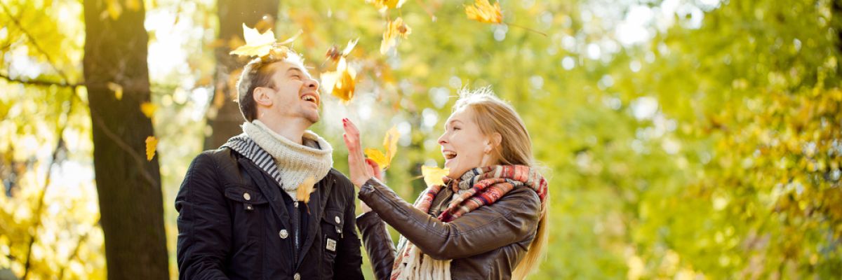 An sonnigen Herbsttagen lässt sich an der frischen Luft besonders leicht gute Laune tanken. ©WetterOnline