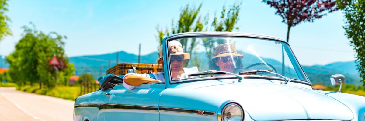 Der Frühling lockt Saisonfahrzeuge aus der Garage: So werden Oldtimer, Cabrio & Co. fit für die warme Jahreszeit 