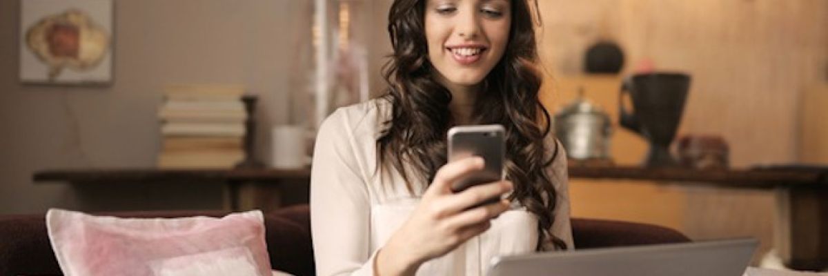 Schließen Sie auf einer Dating-Webseite einen Vertrag über eine Mitgliedschaft ab, haben Sie ein 14-tägiges Widerrufsrecht. ©Pexels / Andrea Piacquadio 