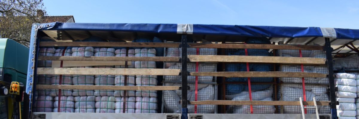 Kleidertransport ©Deutsche Kleiderstiftung