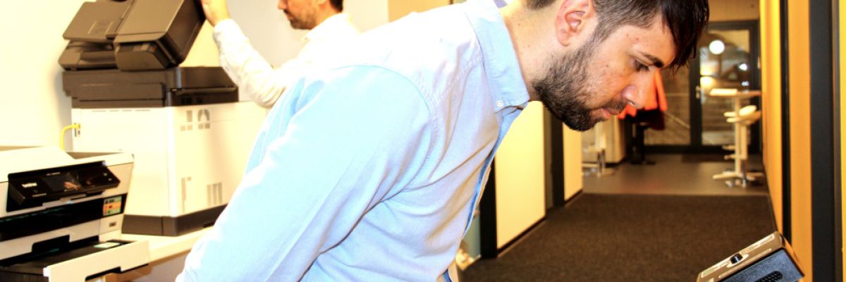 SmartXcan im Büro (Foto: Kentix) 