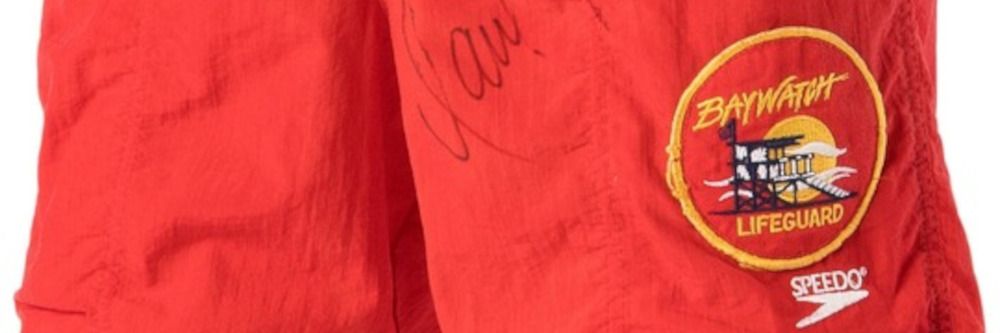 Baywatch-Badehose von David Hasselhoff versteigert