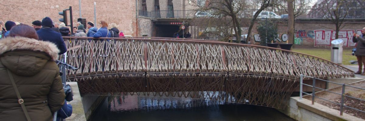 Smart Circular Bridge 