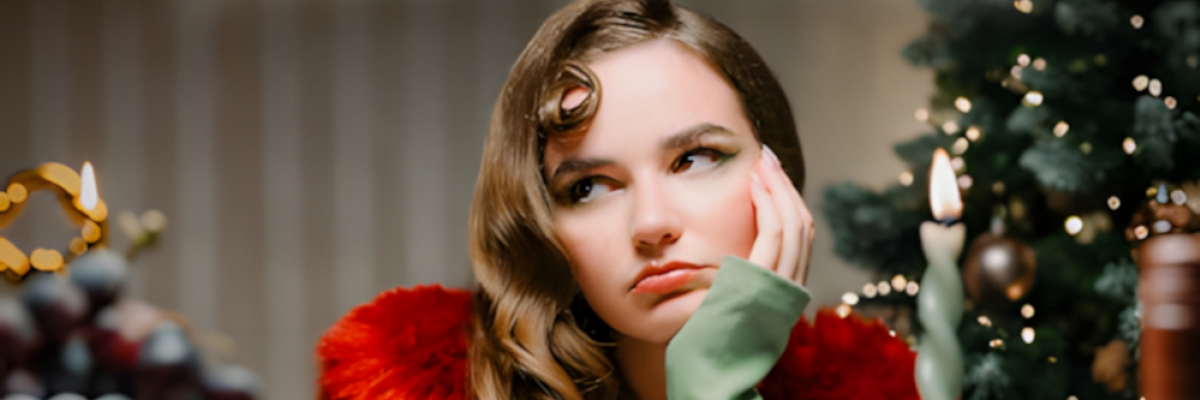 Julia Meladin präsentiert „Mrs. Grinch“