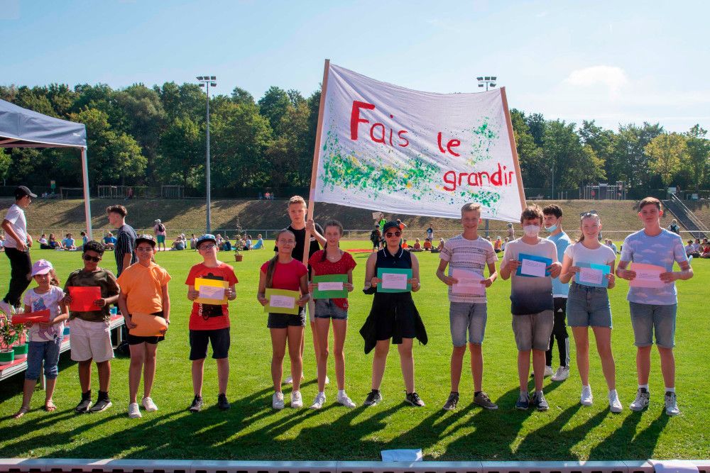1.500 Schüler feiern Wurzeln ihrer Schulen