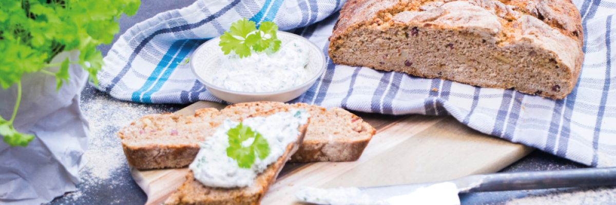  Außen kross, innen soft: Kartoffeln verleihen Brot eine besonders saftige Konsistenz. ©KMG/die-kartoffel.de 