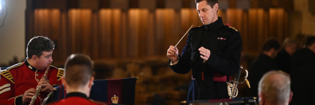 Seit 20 Jahren ist Christian Nolden aktiv beim deutsch-britischen Gottesdienst und seit 2011 hat der die musikalische Leitung. 